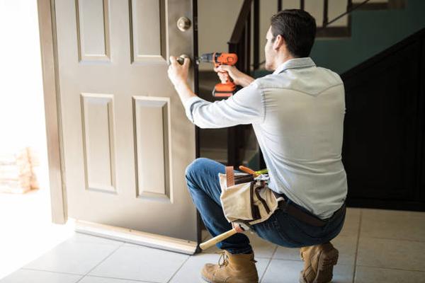 Reliable Garage Door Repair Services for Safe & Smooth Operation